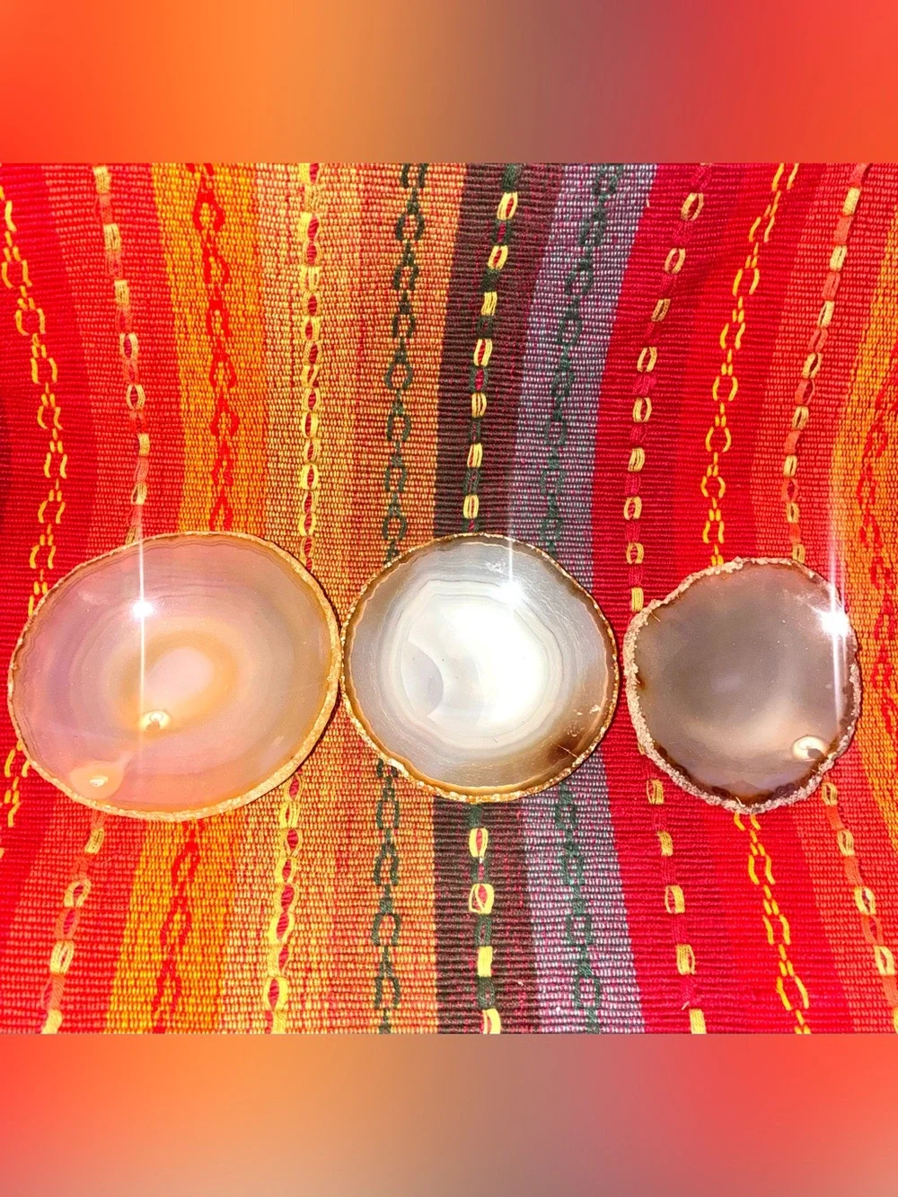 Natural Agate Geode Coaster Like – White and Brown